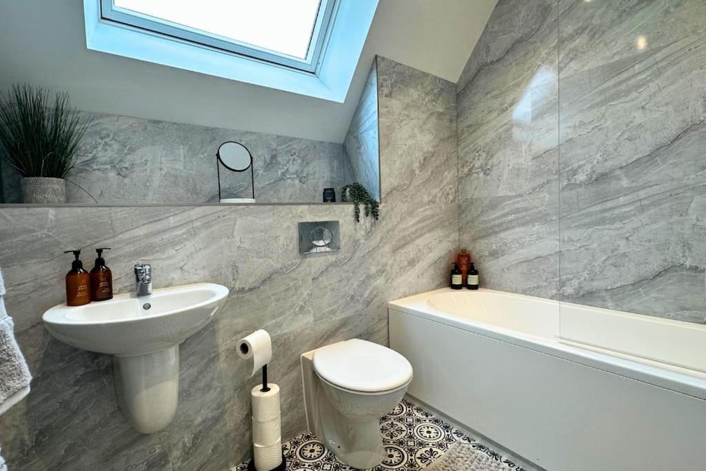 Apartment Luxury New In Great Location