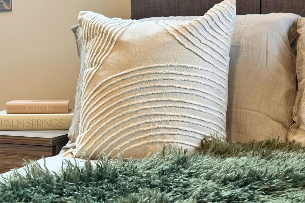 Apartment Luxury New In Great Location
